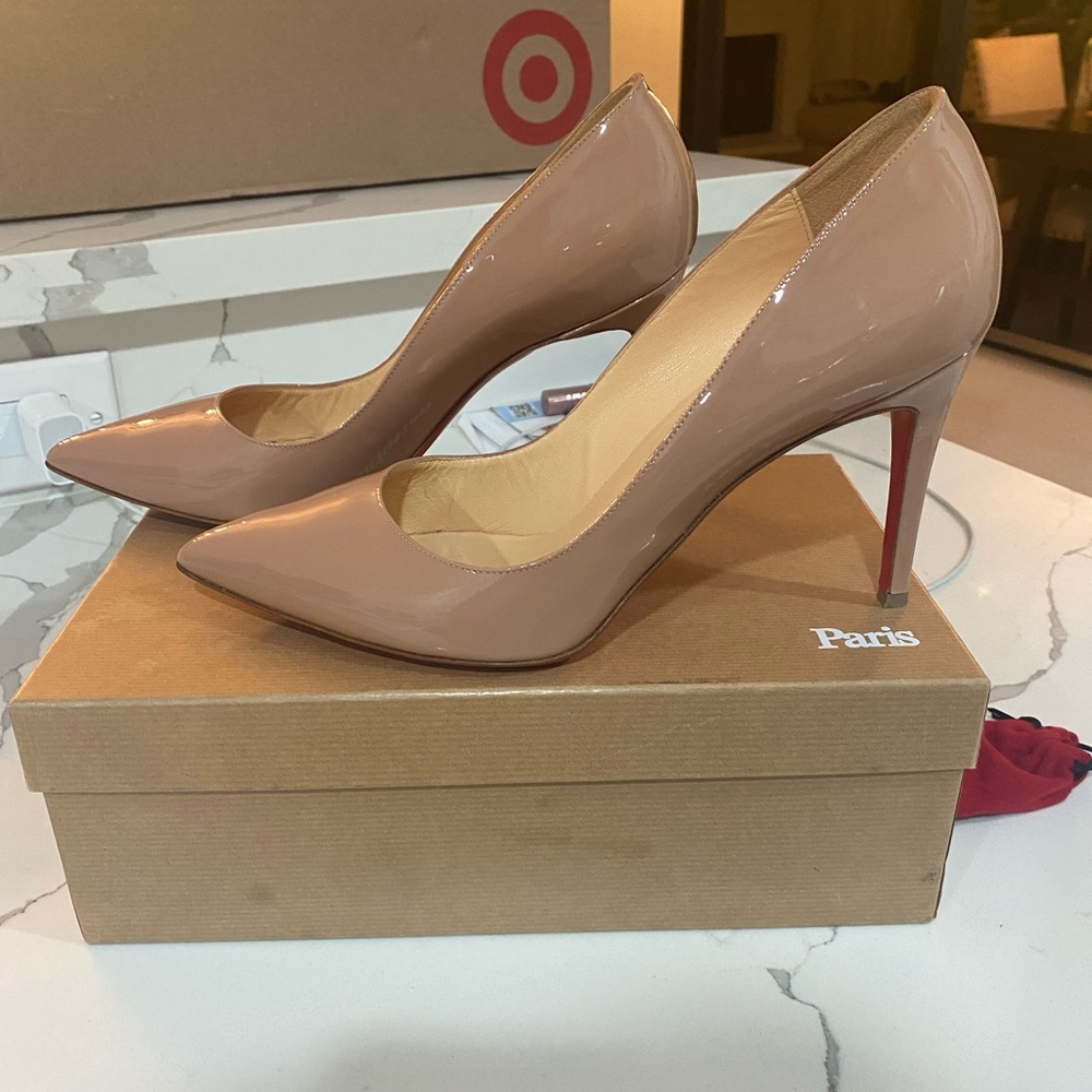 Christian Louboutin nude